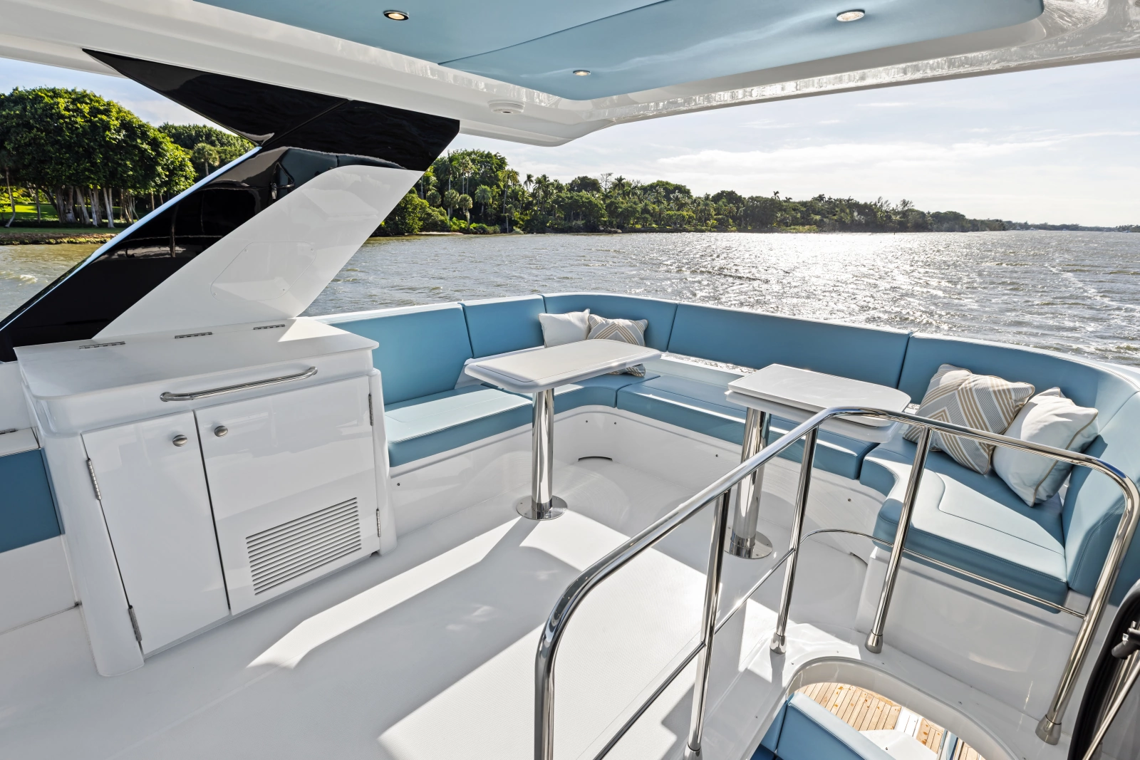 50ft Cruisers Yachts Yacht For Sale