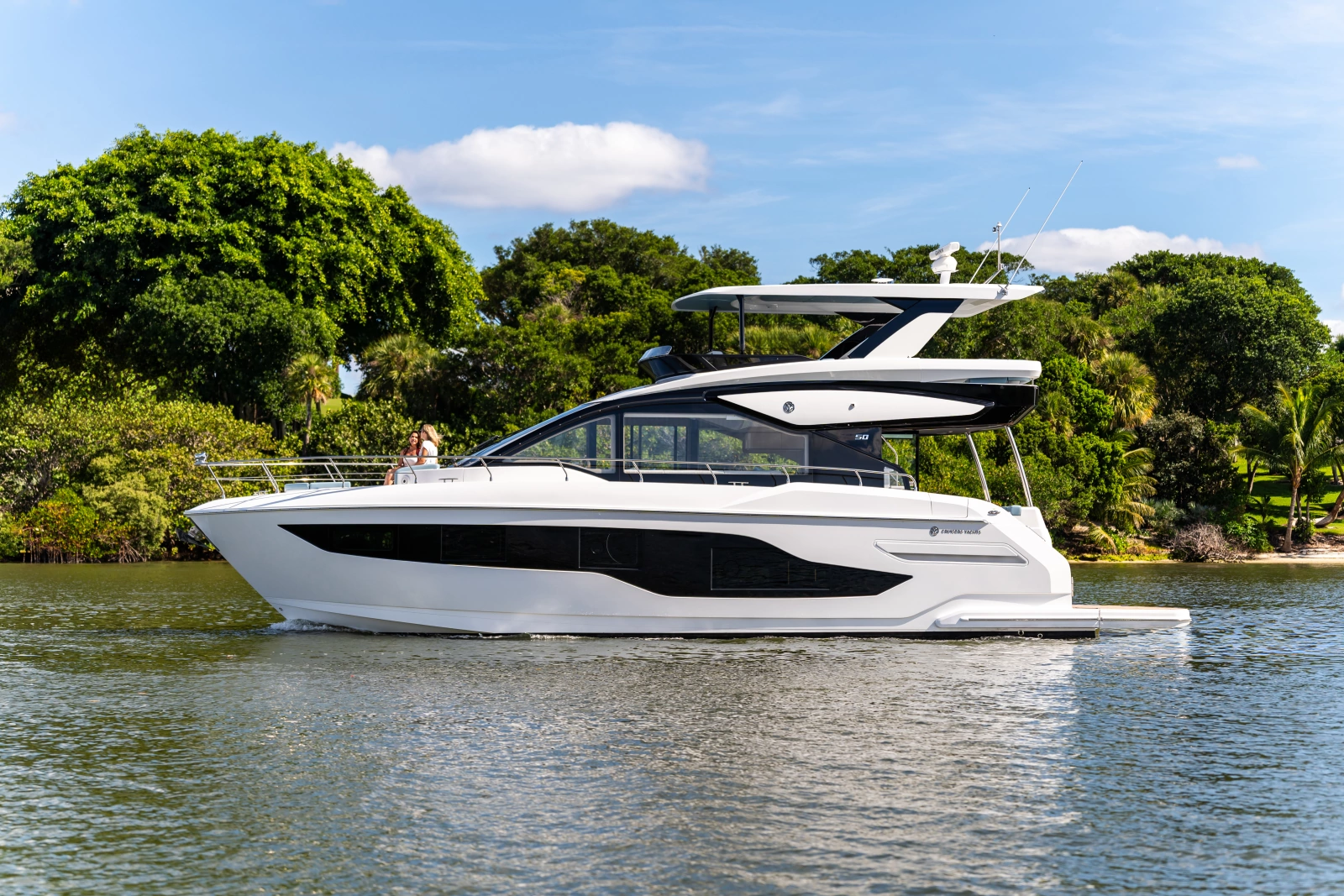 50ft Cruisers Yachts Yacht For Sale