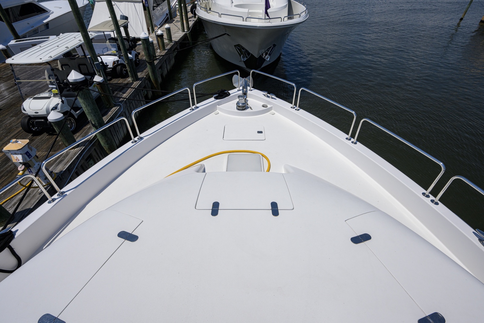 2013 Hatteras 80 Motor Yacht