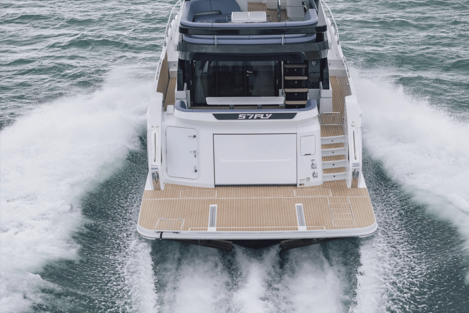 57ft Cruisers Yachts Yacht For Sale