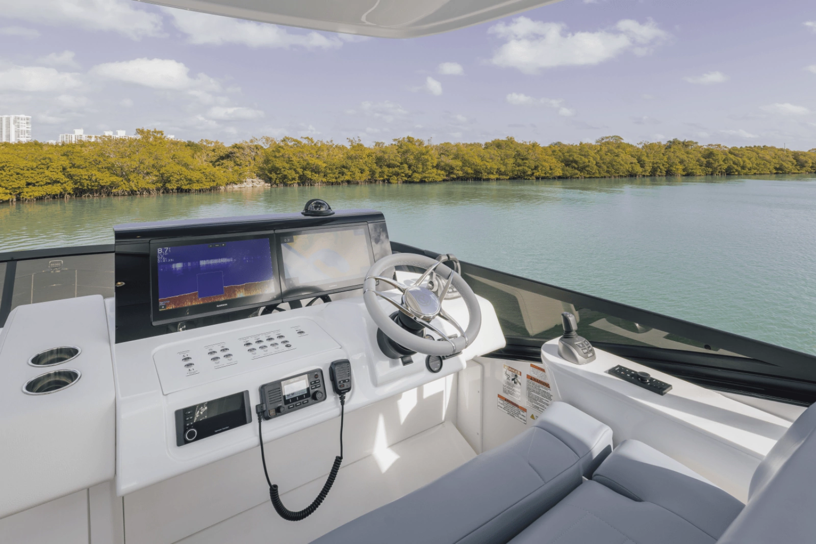 57ft Cruisers Yachts Yacht For Sale