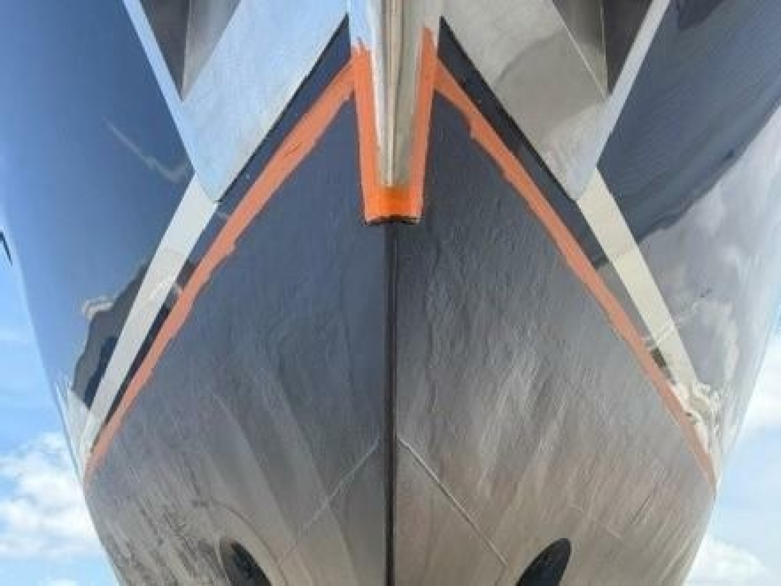 Exterior Bow Painting