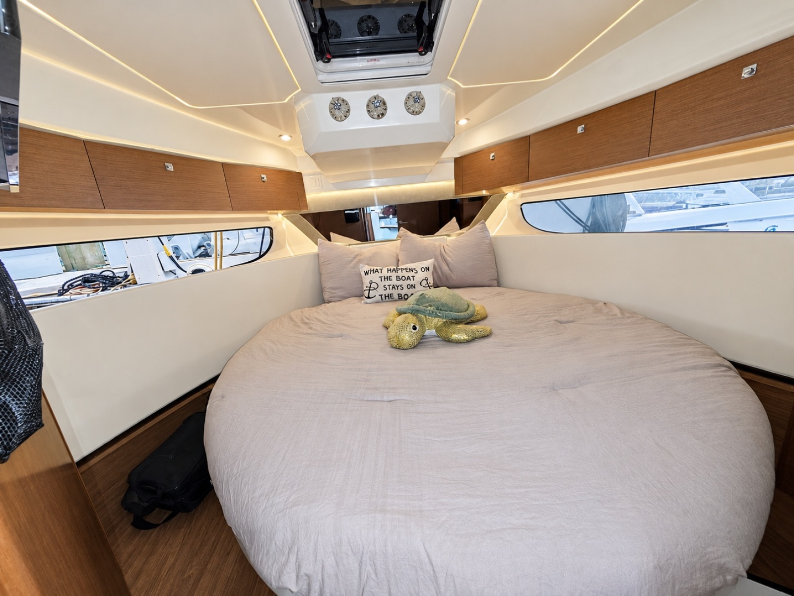2020 Jeanneau NC 1095