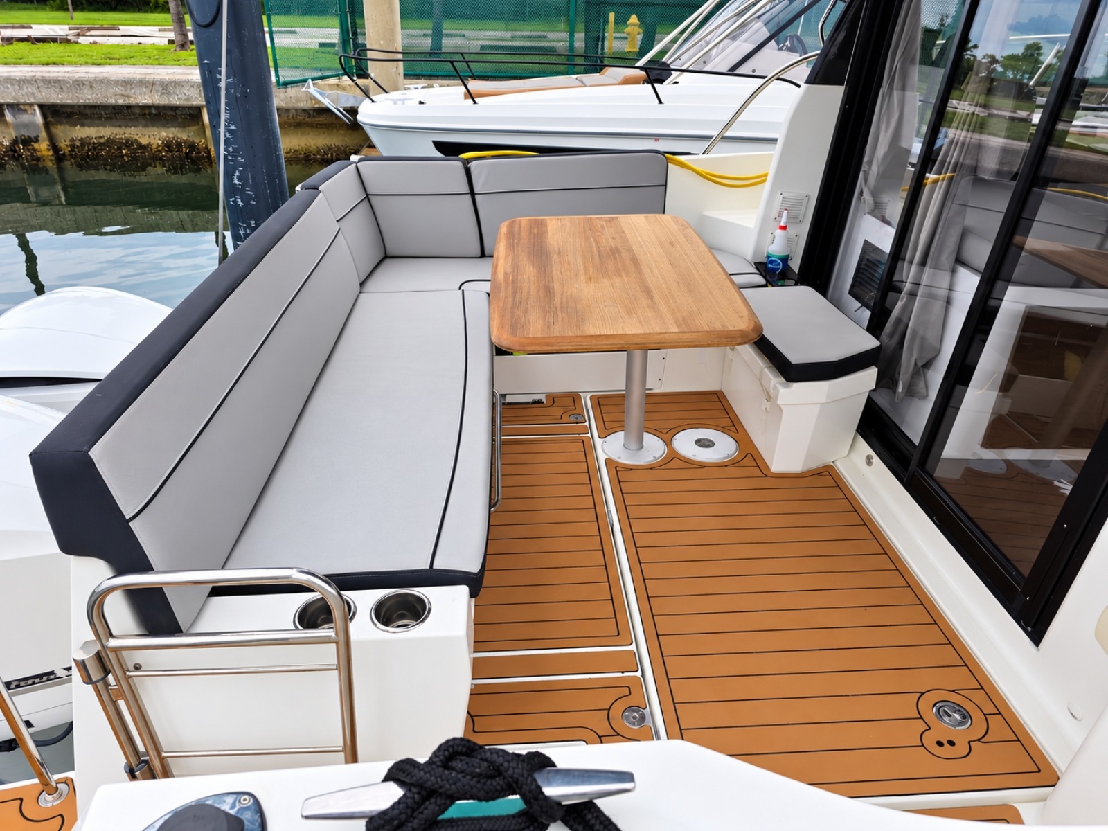 2020 Jeanneau NC 1095