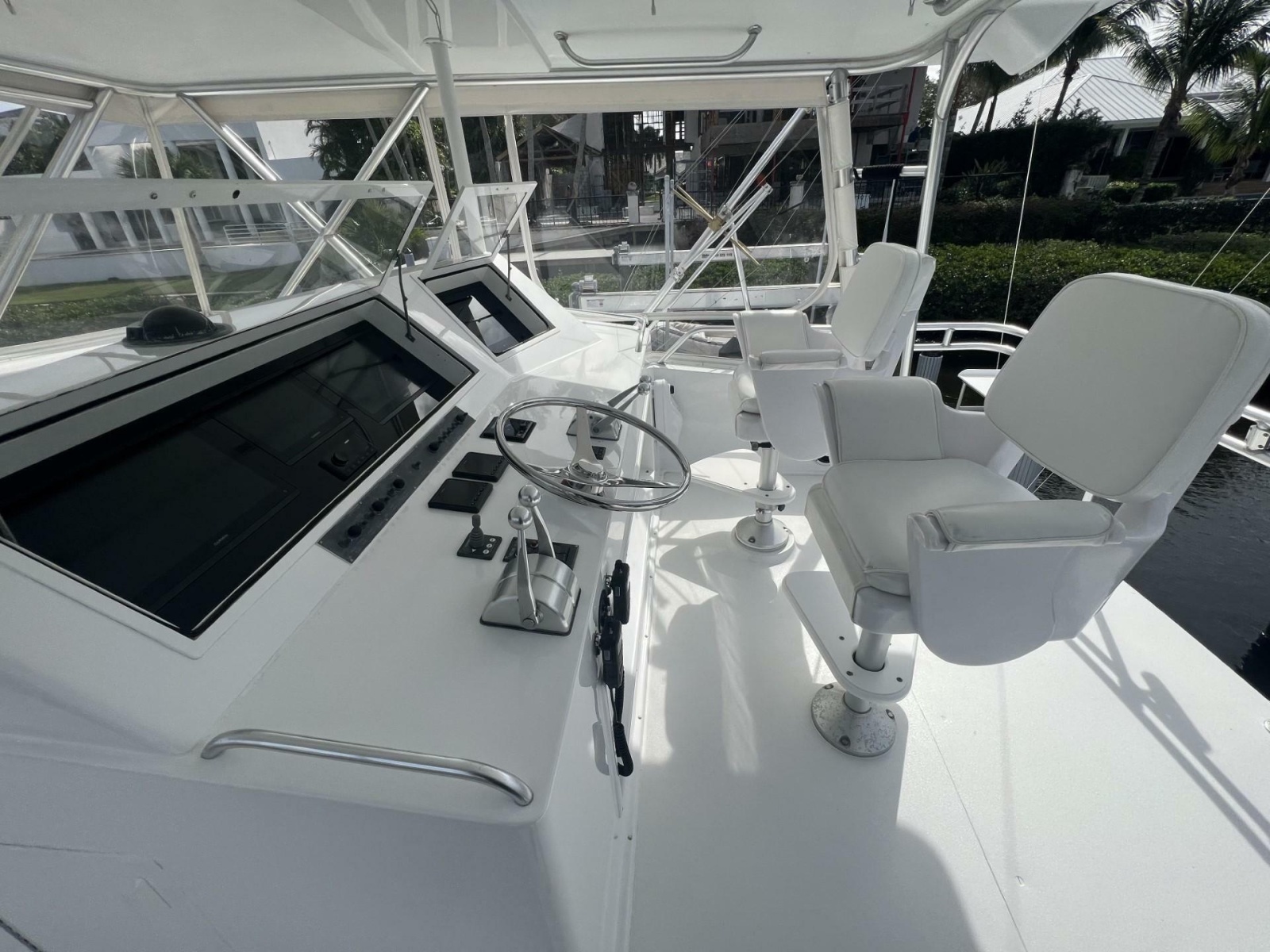 1997 Viking 58 Convertible