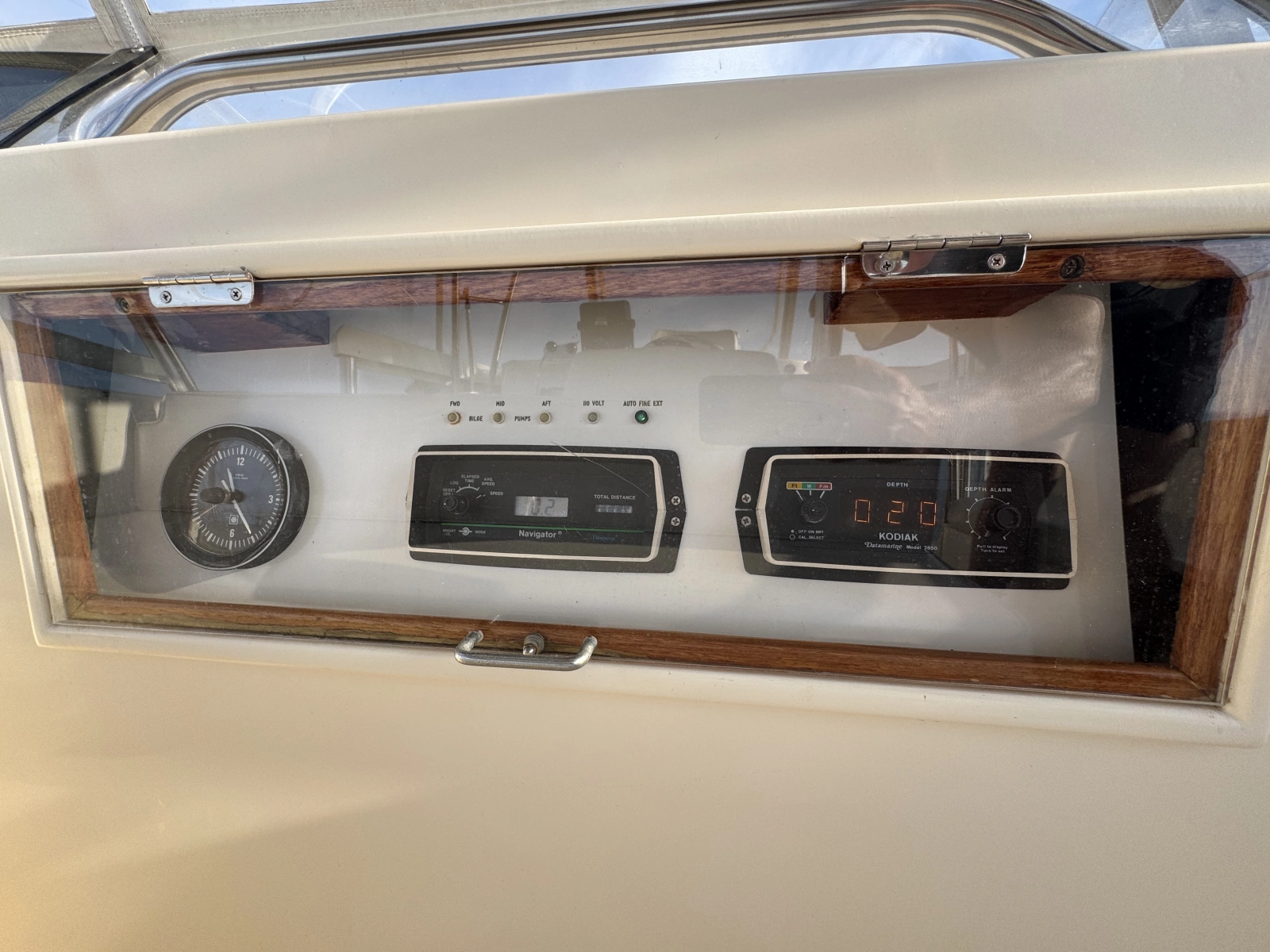 1985 Ocean Yachts 46 Sunliner