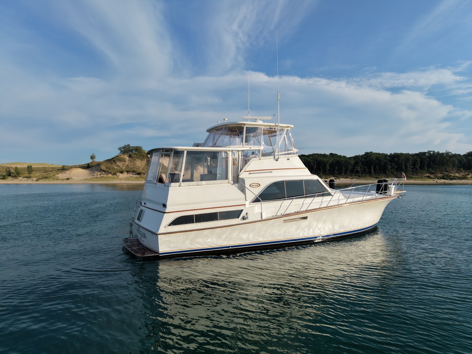 1985 Ocean Yachts 46 Sunliner