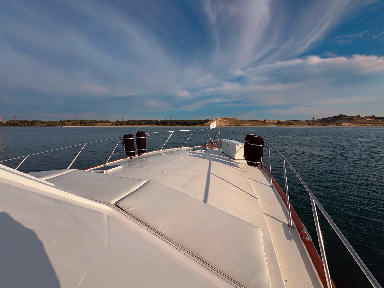 1985 Ocean Yachts 46 Sunliner