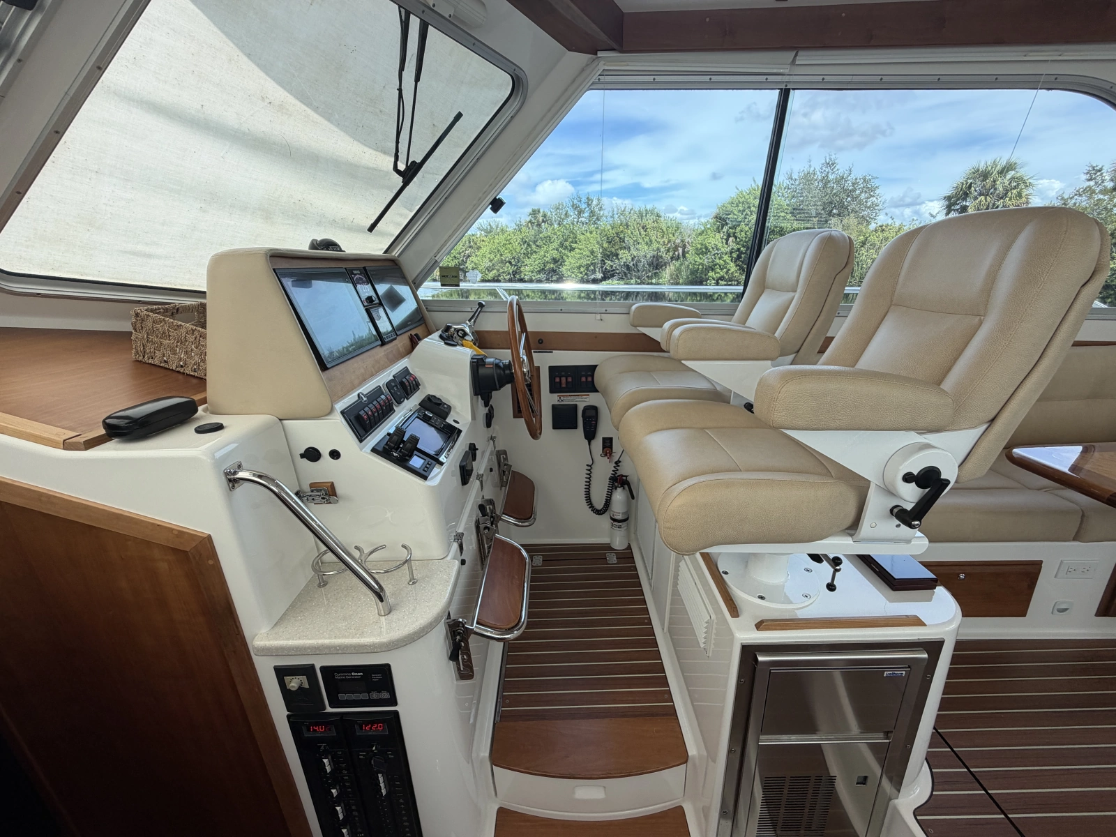 2017 Back Cove 37