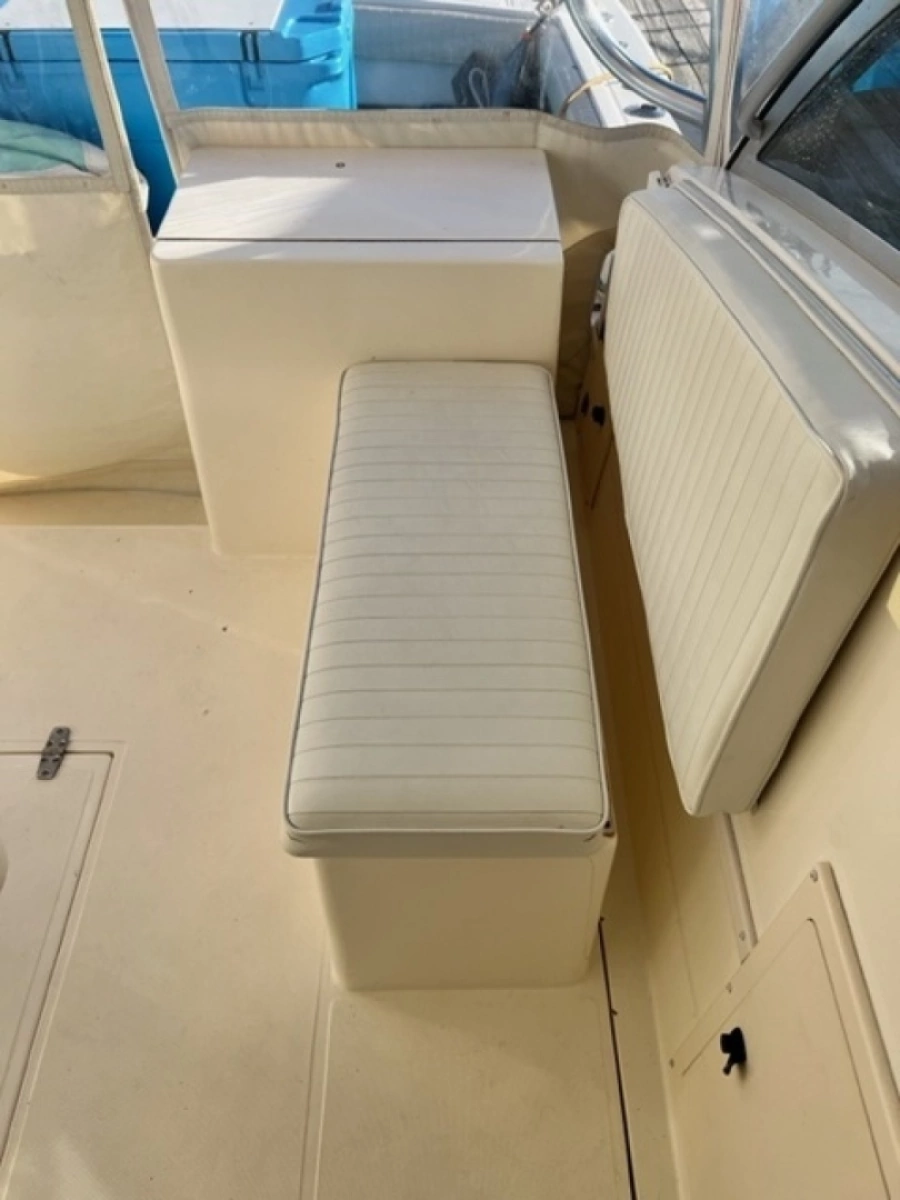 Portside Helm Bench Seat