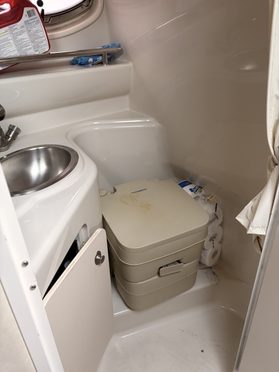 2007 Sea Ray 240 Sundancer