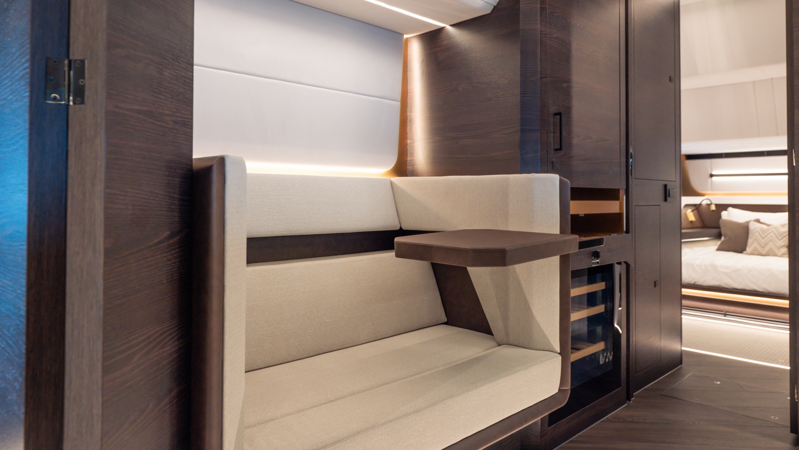 2026 Vanquish Yachts VQ70