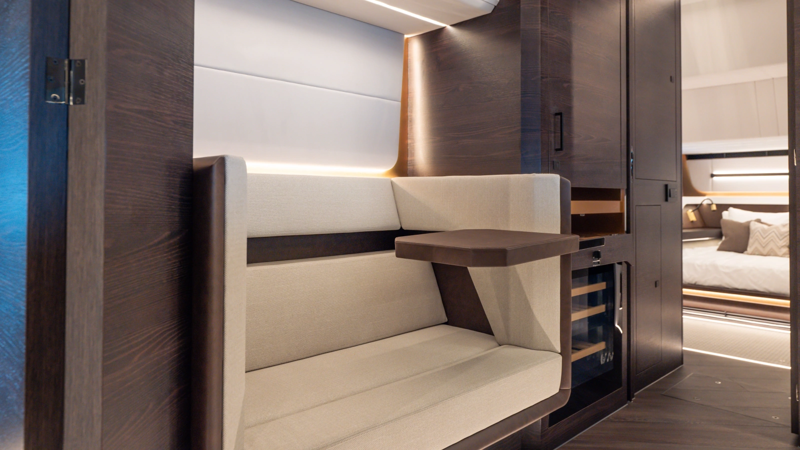 2026 Vanquish Yachts VQ70