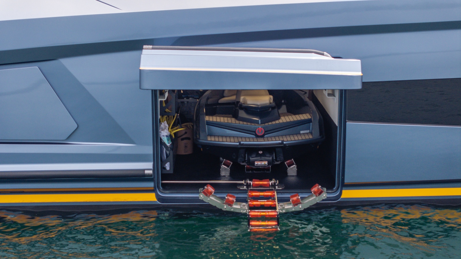 2026 Vanquish Yachts VQ70