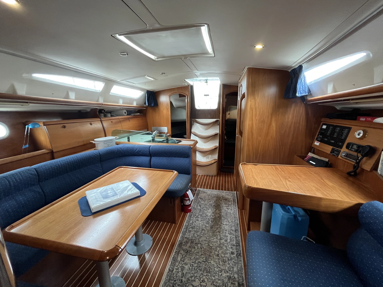 2002 Jeanneau Sun Odyssey 40