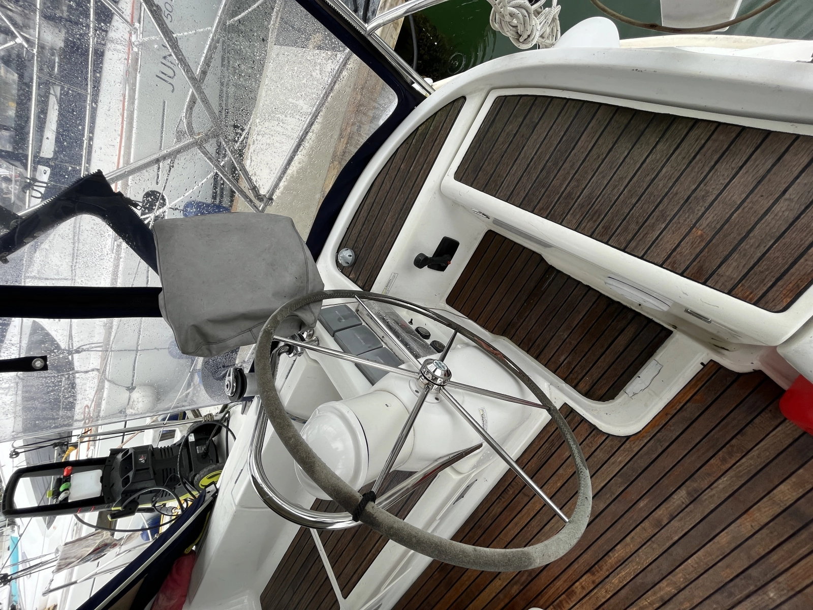 2002 Jeanneau Sun Odyssey 40