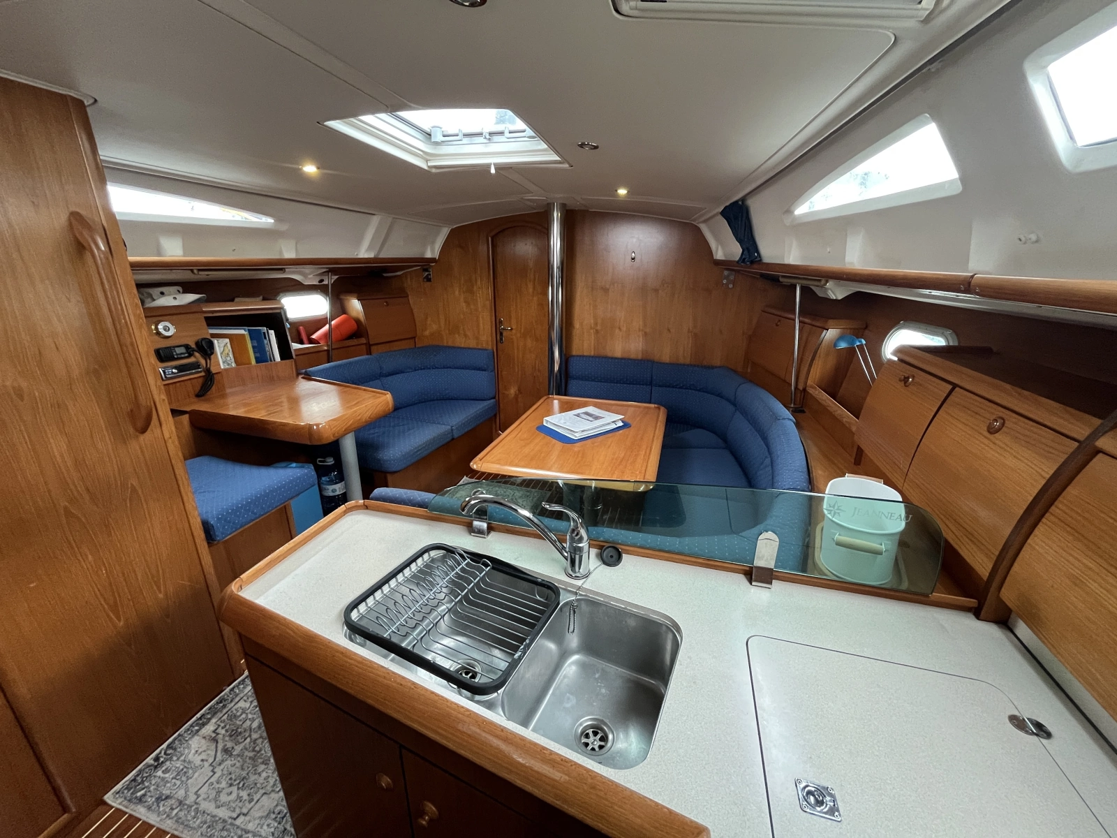 2002 Jeanneau Sun Odyssey 40