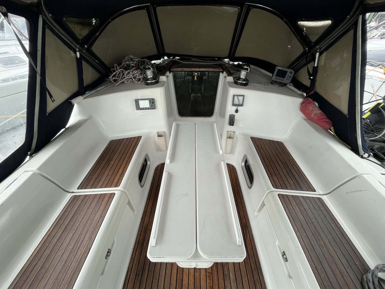 2002 Jeanneau Sun Odyssey 40