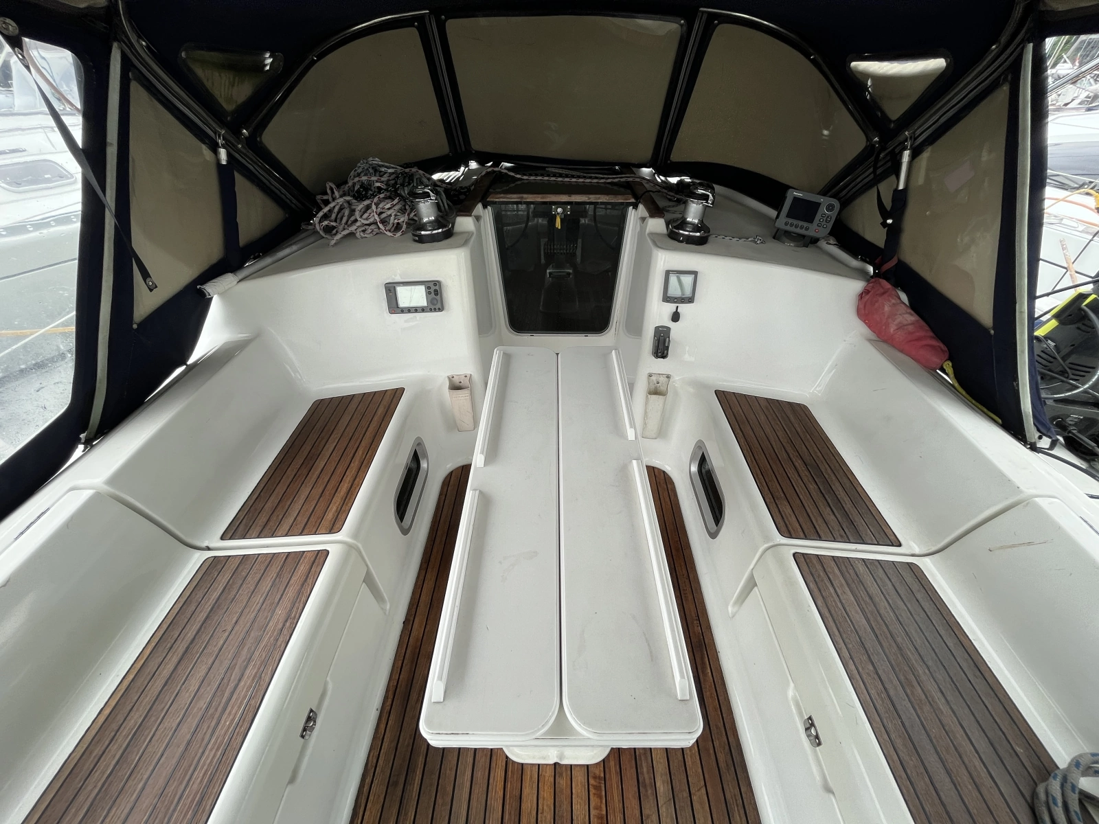 2002 Jeanneau Sun Odyssey 40