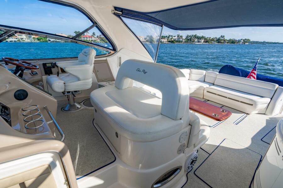 2001 Sea Ray 540 Sundancer