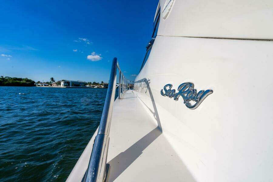 2001 Sea Ray 540 Sundancer