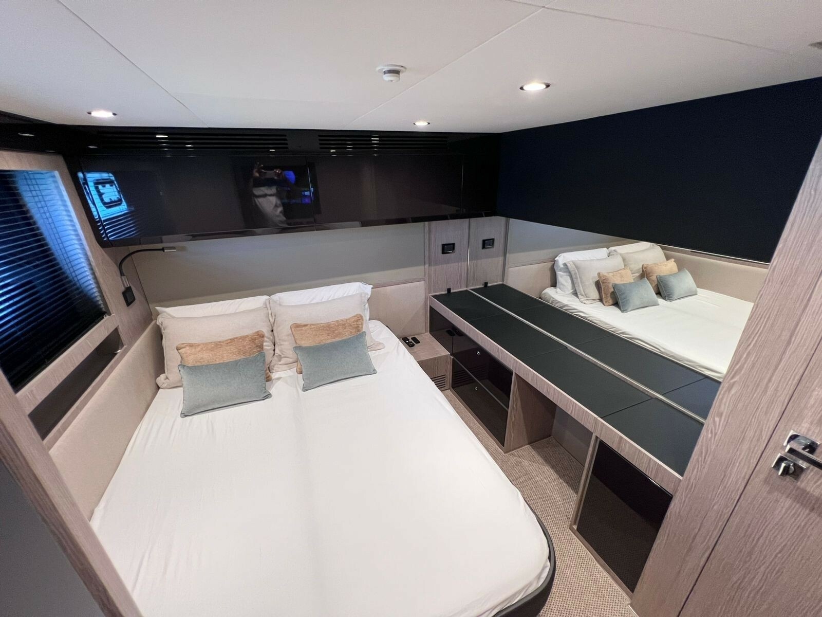 2025 Azimut Atlantis 51