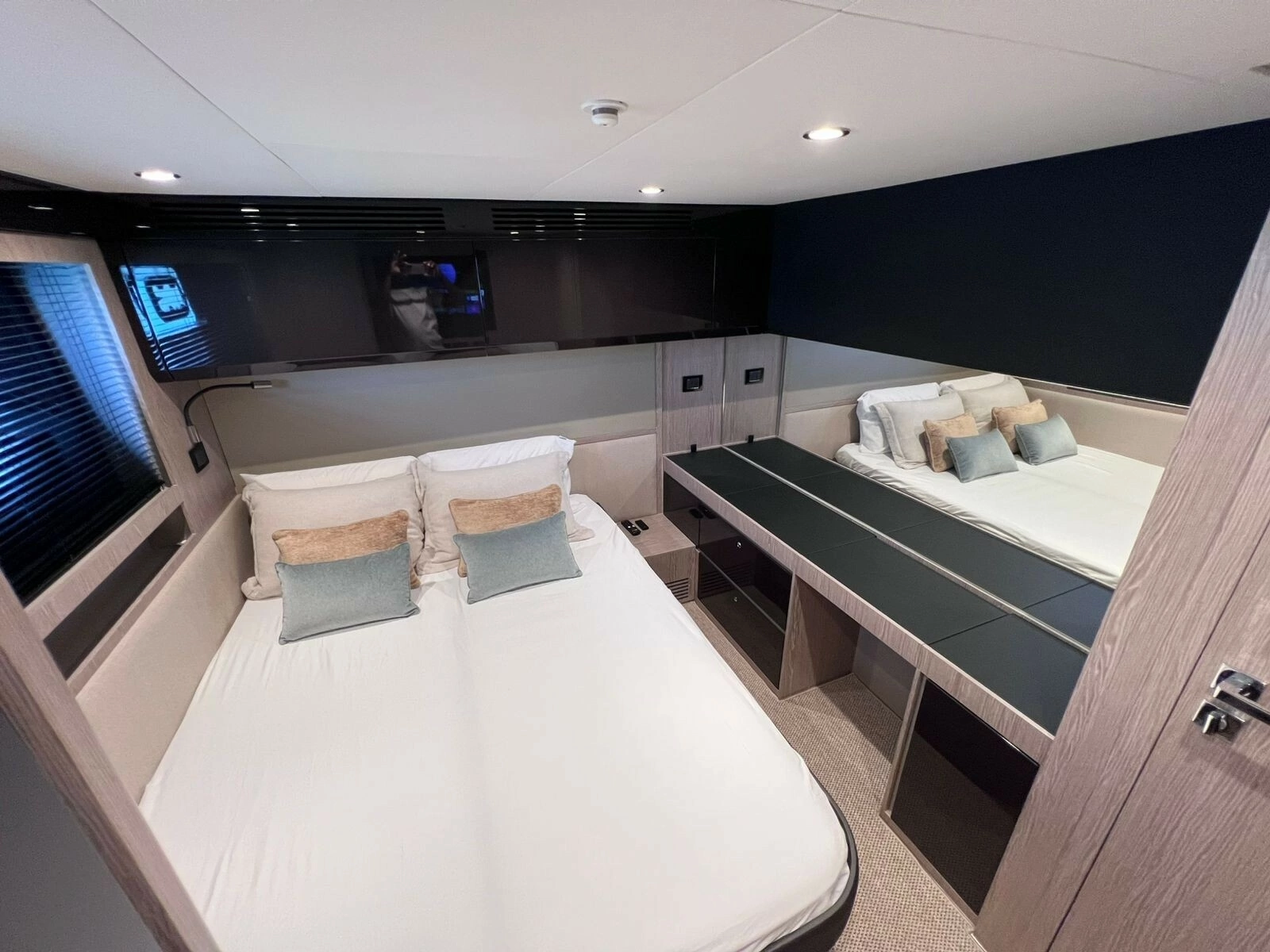 2025 Azimut Atlantis 51