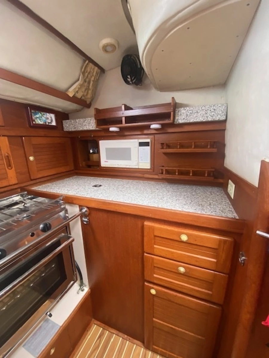 1997 Westerly Oceanlord