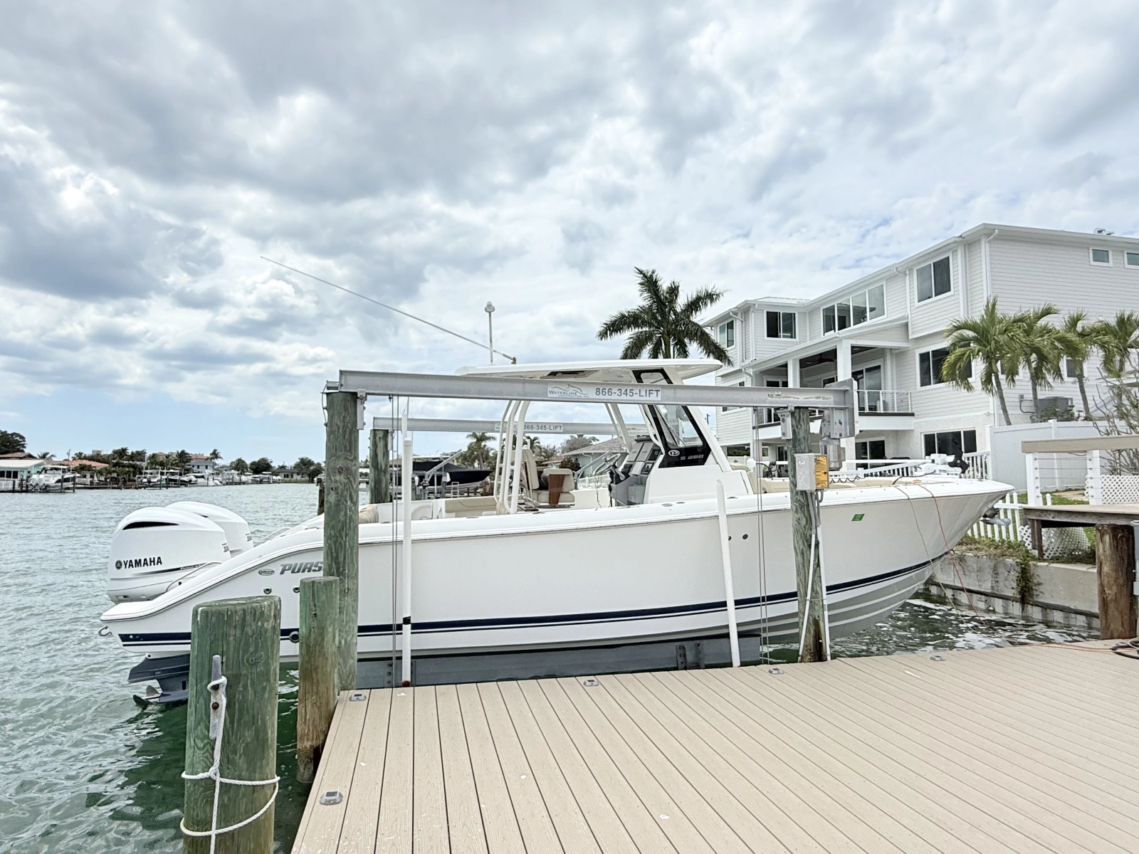 2019 Pursuit S 288 Sport