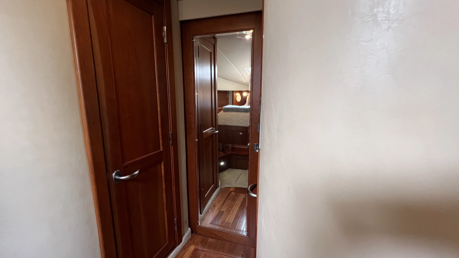 2006 Sea Ray 48 Sundancer