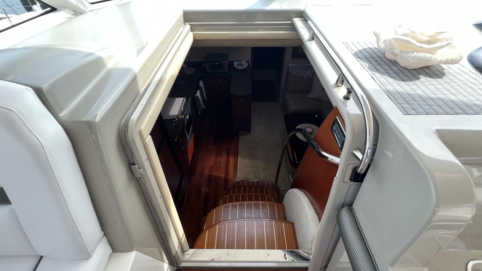 2006 Sea Ray 48 Sundancer