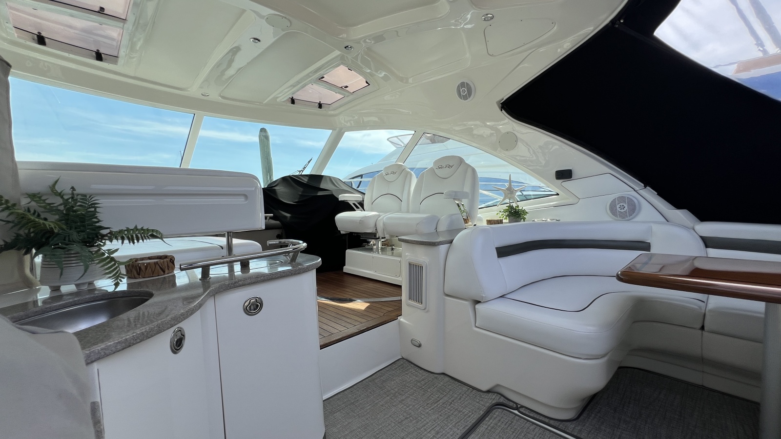 2006 Sea Ray 48 Sundancer