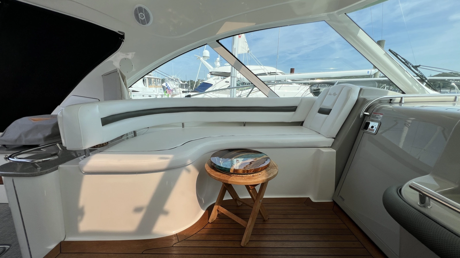 2006 Sea Ray 48 Sundancer