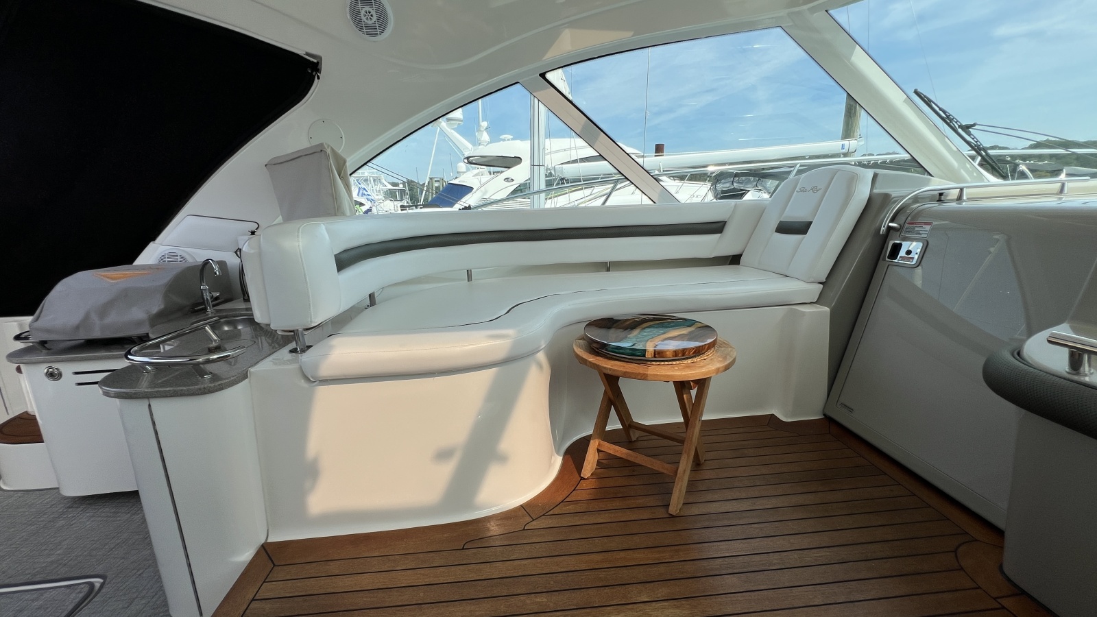 2006 Sea Ray 48 Sundancer