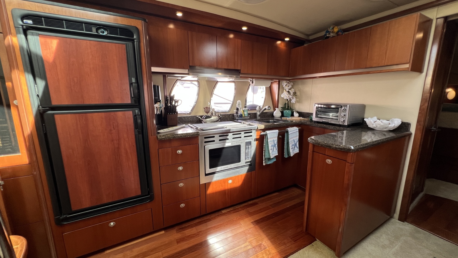 2006 Sea Ray 48 Sundancer
