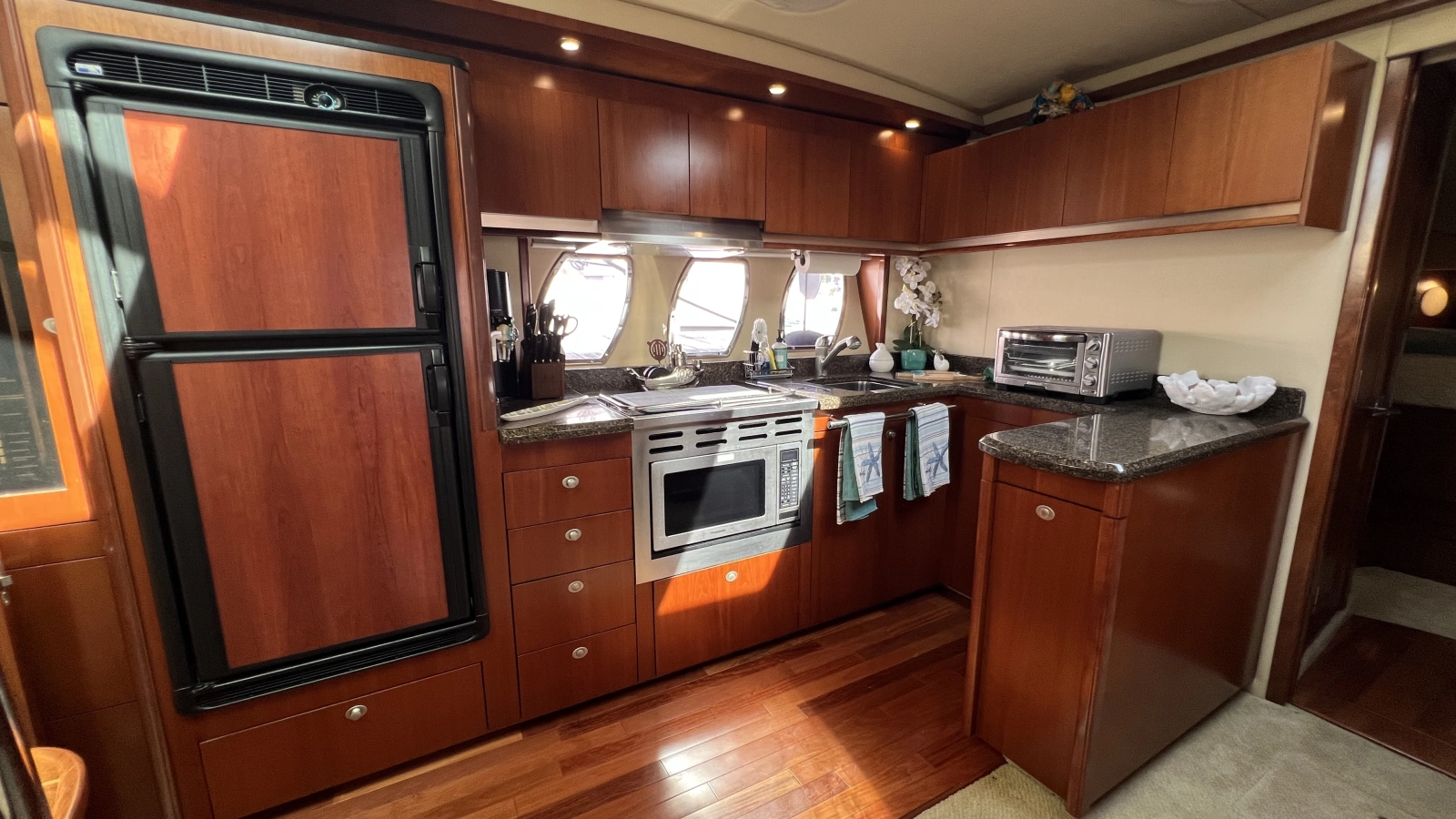 2006 Sea Ray 48 Sundancer
