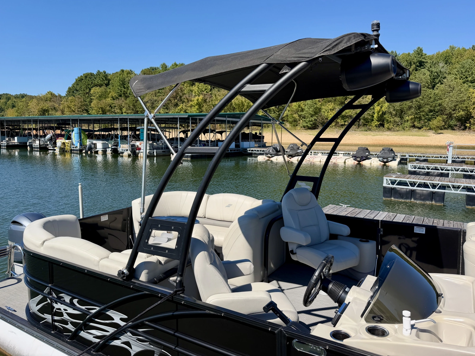 2018 Starcraft SLS 3 Tritoon
