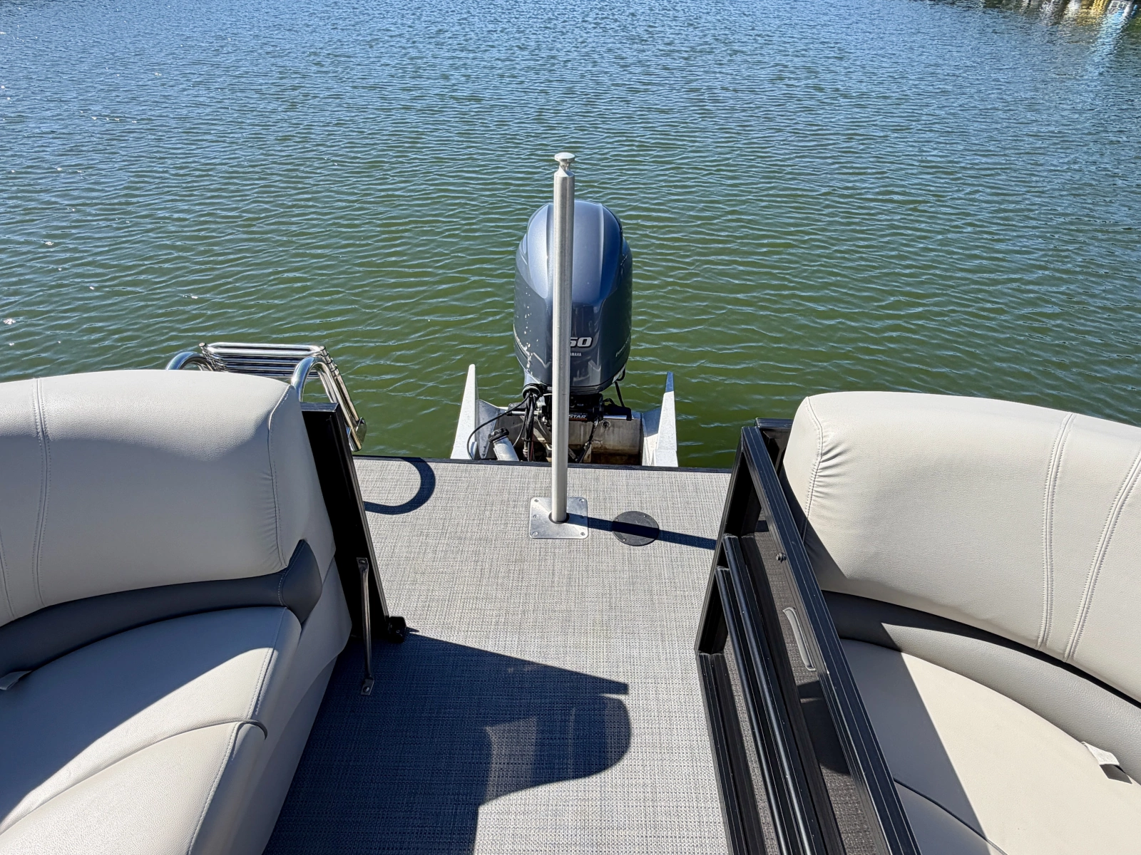2018 Starcraft SLS 3 Tritoon