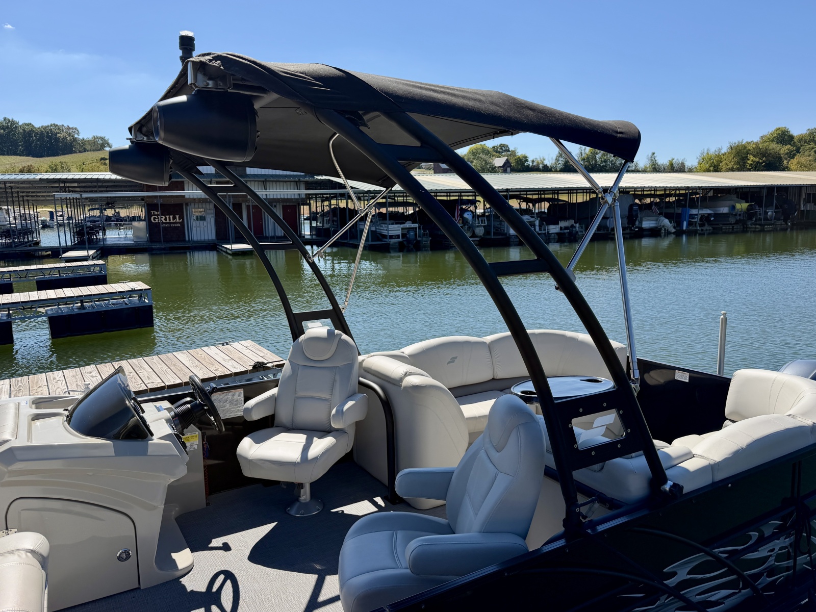 2018 Starcraft SLS 3 Tritoon