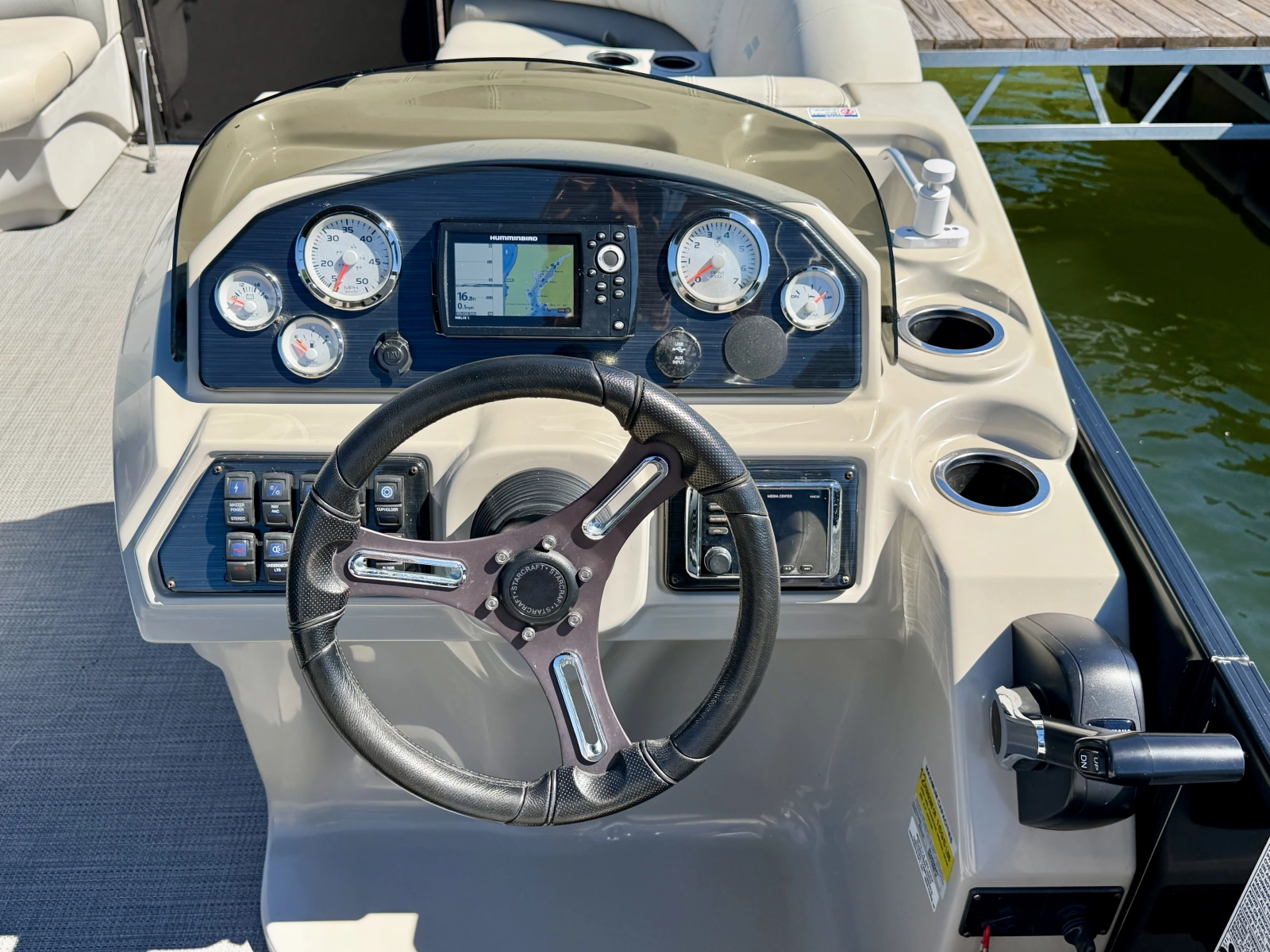 2018 Starcraft SLS 3 Tritoon
