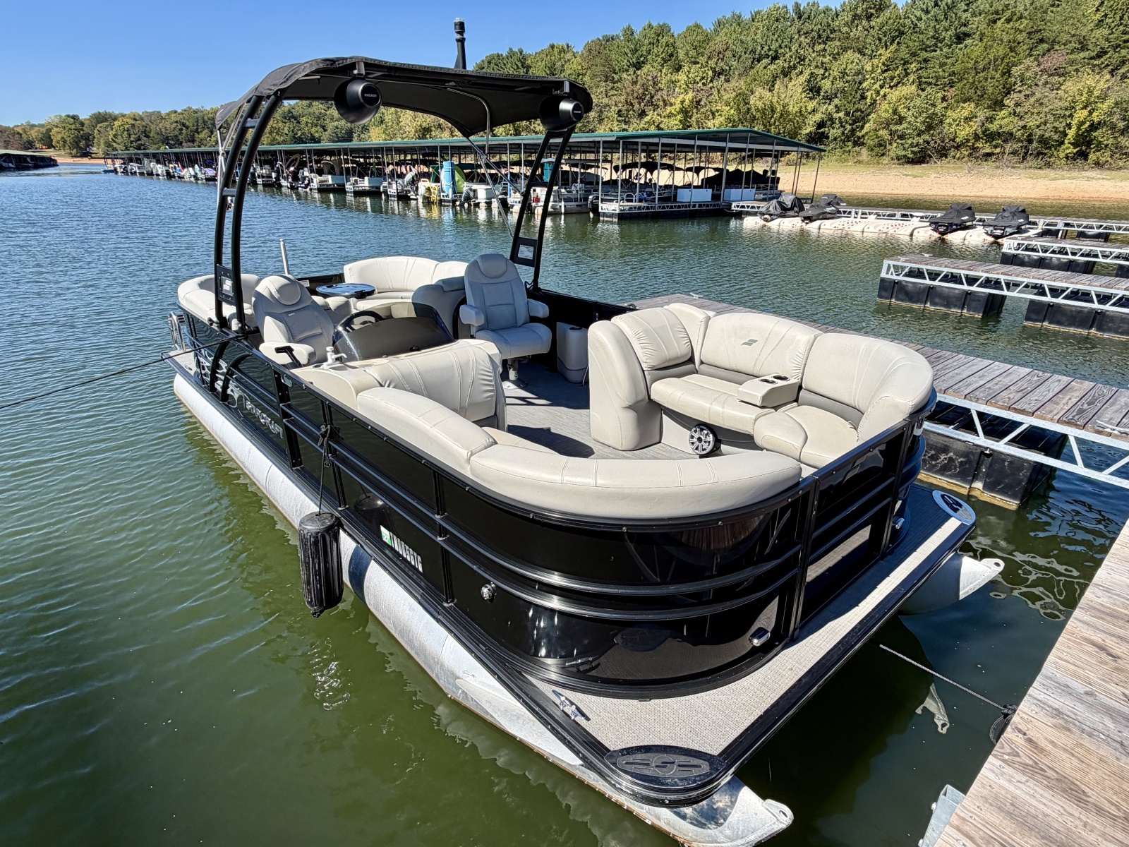 2018 Starcraft SLS 3 Tritoon