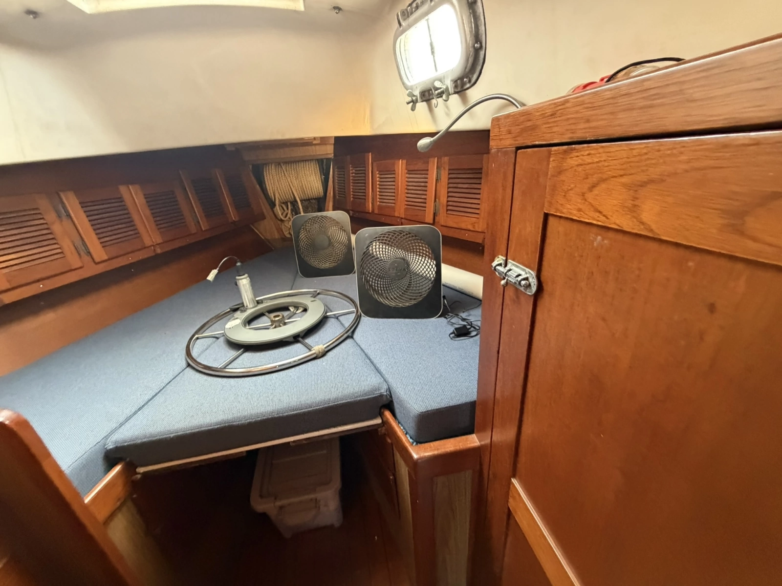 CHAMAR 33ft Allied Yacht For Sale