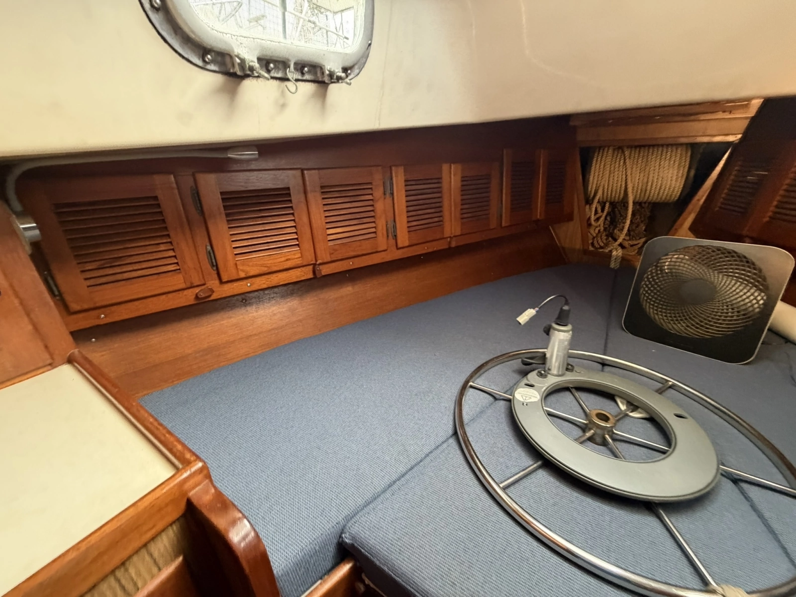 CHAMAR 33ft Allied Yacht For Sale