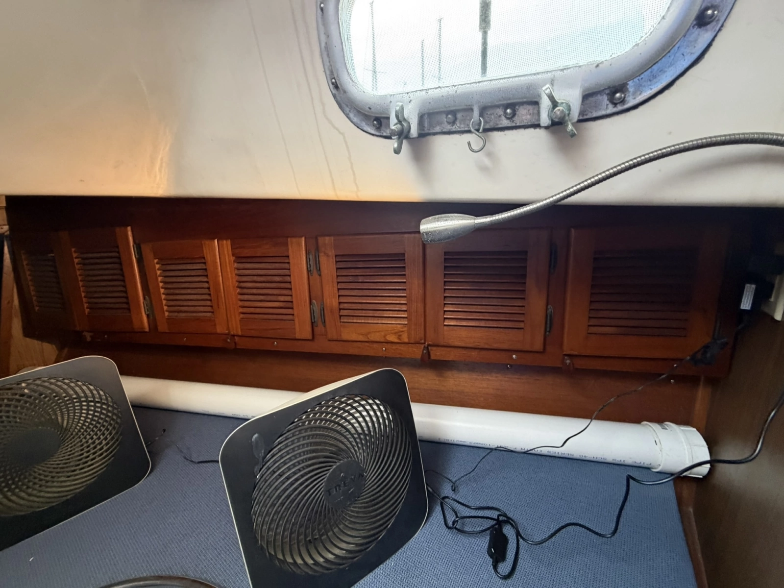 CHAMAR 33ft Allied Yacht For Sale