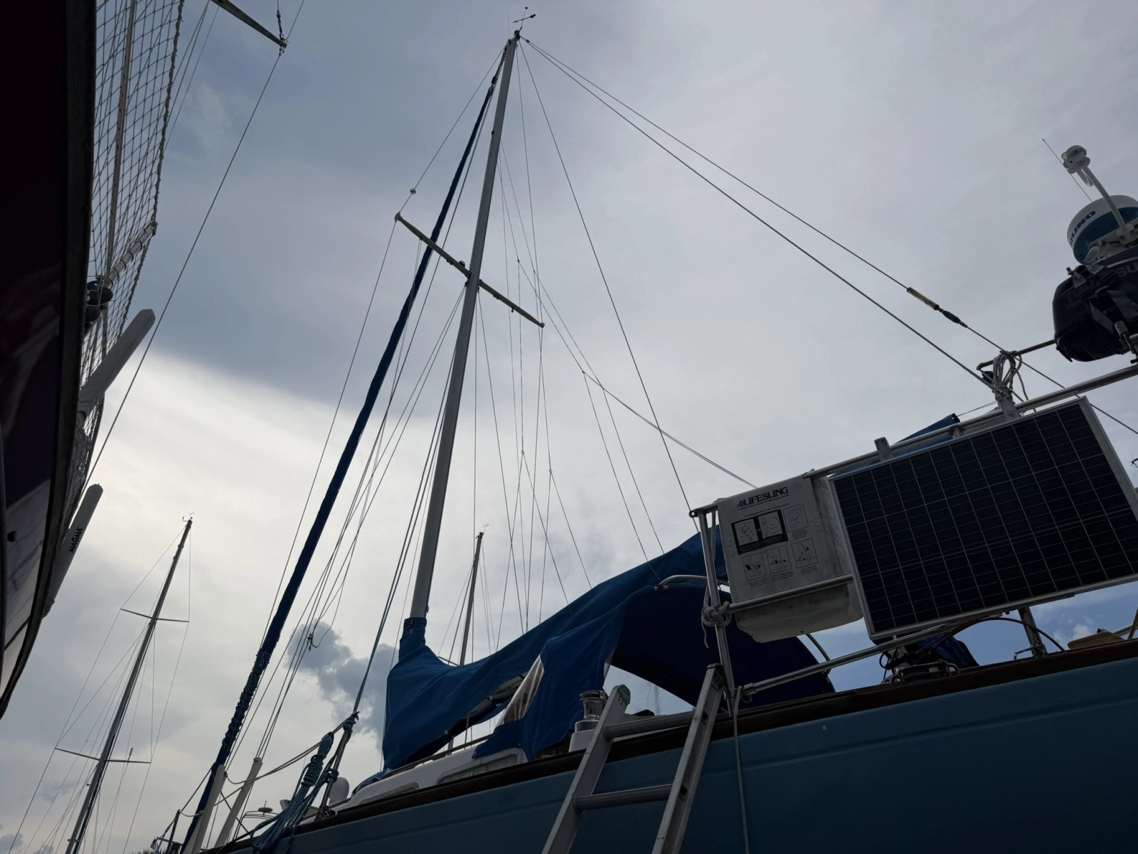 CHAMAR 33ft Allied Yacht For Sale