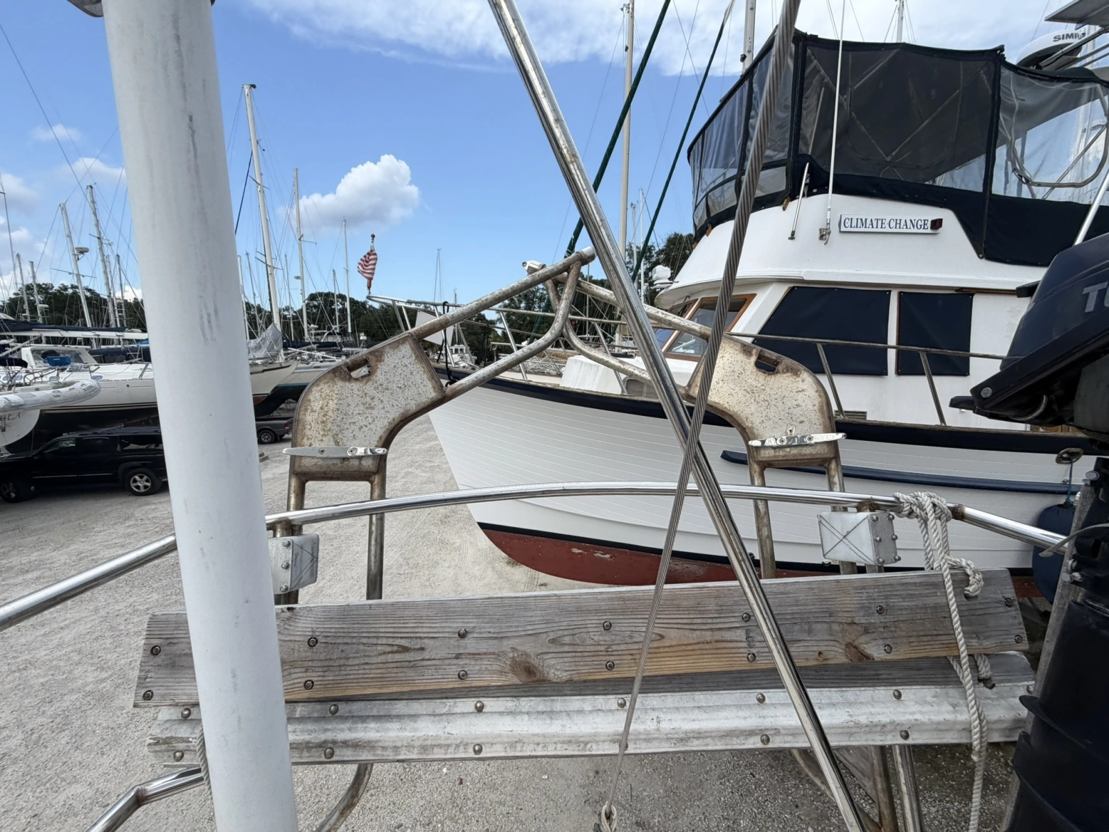CHAMAR 33ft Allied Yacht For Sale