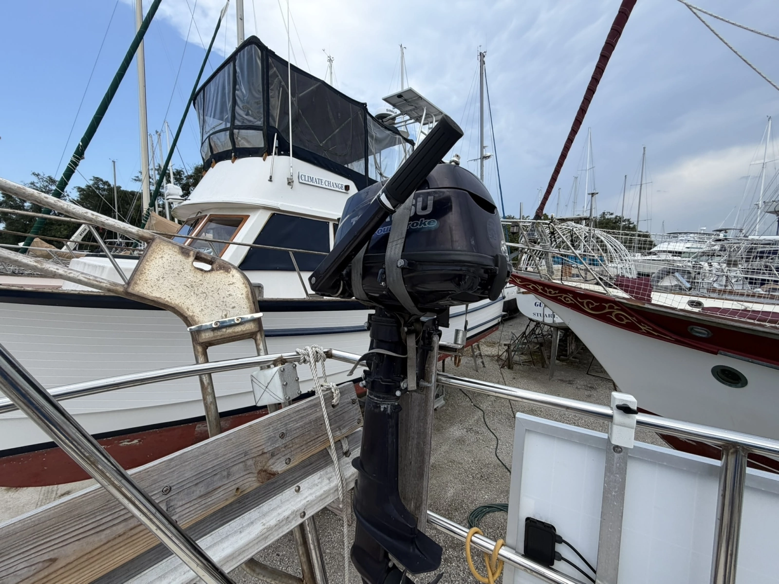CHAMAR 33ft Allied Yacht For Sale