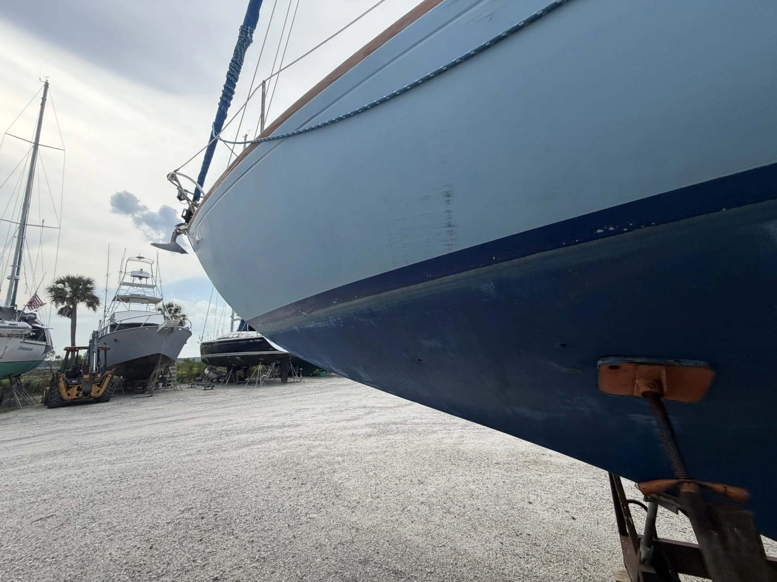 CHAMAR 33ft Allied Yacht For Sale