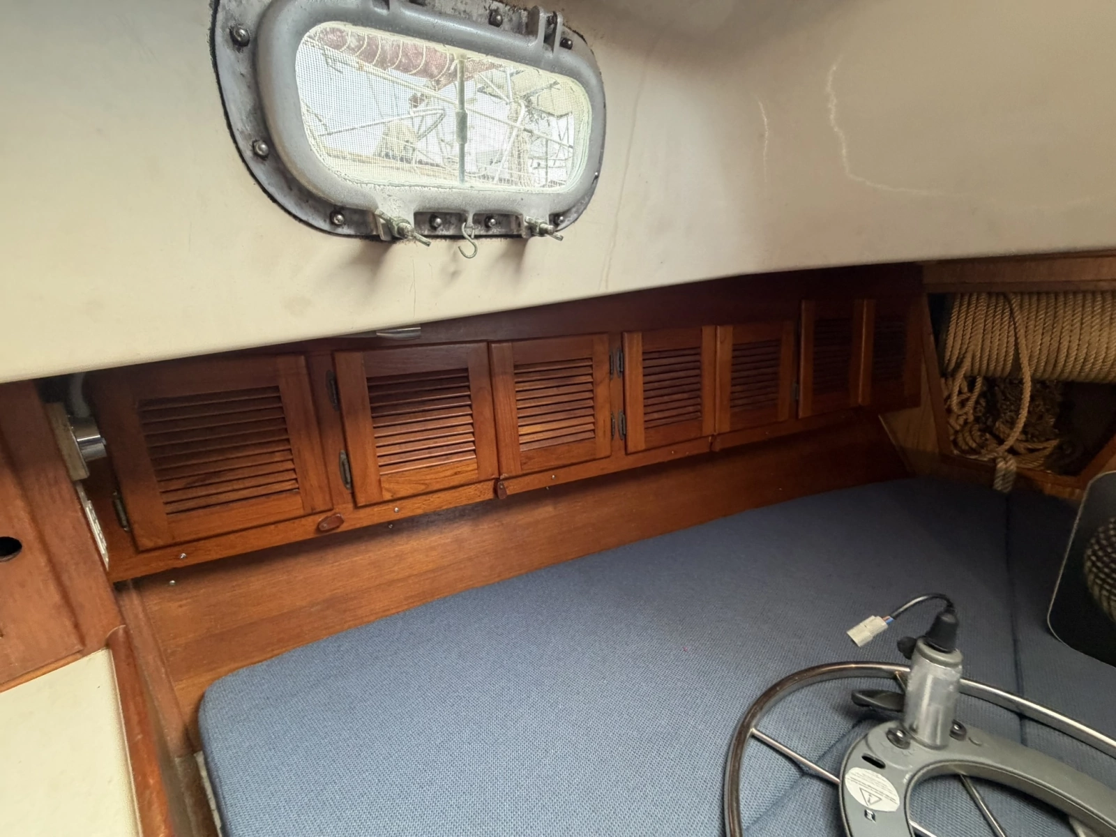 CHAMAR 33ft Allied Yacht For Sale