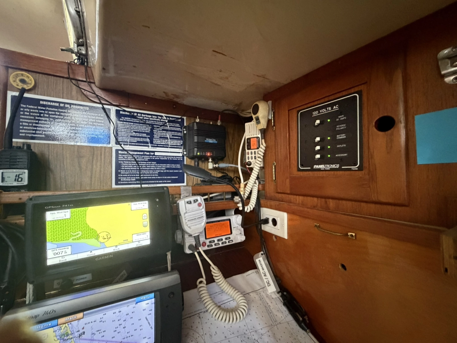 CHAMAR 33ft Allied Yacht For Sale